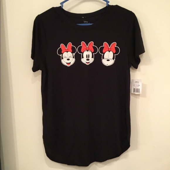 Disney Tops - Disney Minnie Mouse Tee
